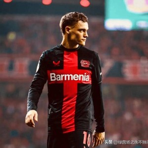 利物浦队：4.25亿欧元，德甲七悍将加盟，拜仁无力阻挡